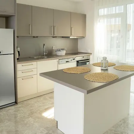 Bodrum Adabuku Luks 2+1 Ozel Plaj Ve Havuzlu Villa