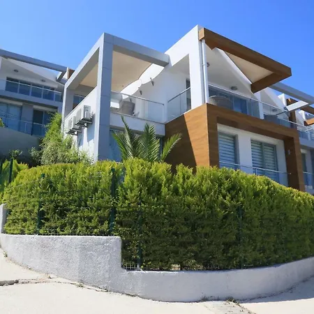 Villa Bodrum Adabuku Luks 2+1 Ozel Plaj Ve Havuzlu