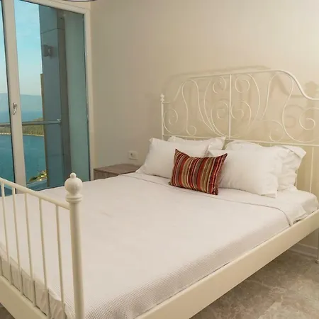 Villa Bodrum Adabuku Luks 2+1 Ozel Plaj Ve Havuzlu *
